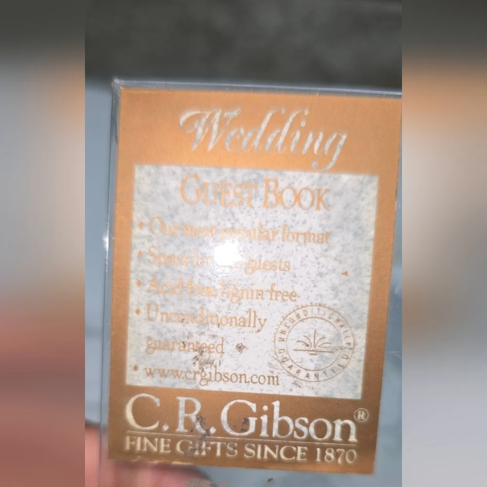 NIB C.R. Gibson White and Silver Wedding Guest Book (7.75